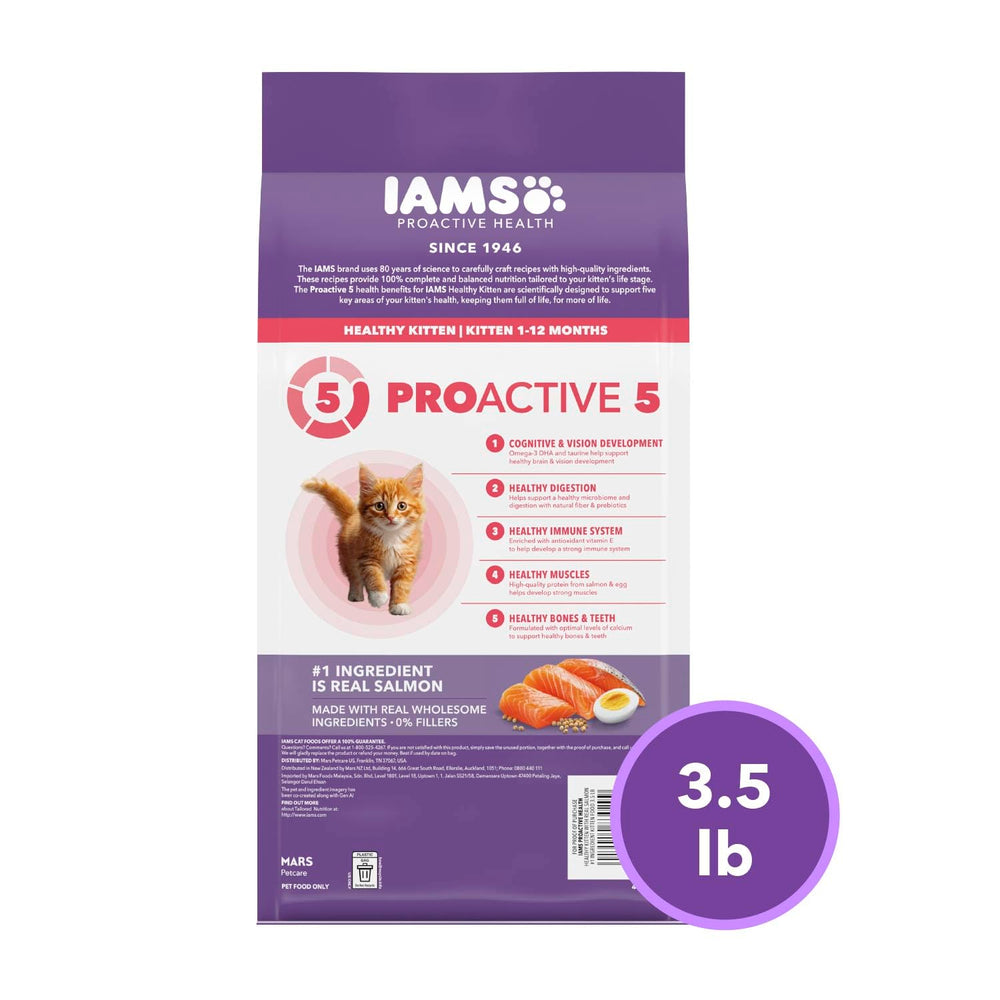 IAMS bol plein avec cuillère montrant facilité de distribution quotidienne