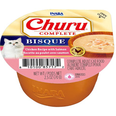INABA cup versée dans une gamelle, hydrate et séduit le chat