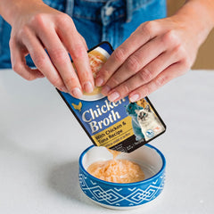 INABA Churu Broth bouillon onctueux mettant en valeur hydratation du chat