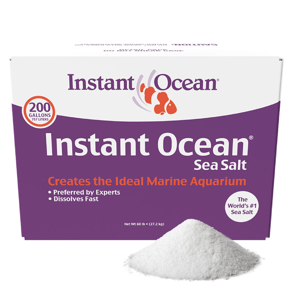 Instant Ocean solution saline claire dans seau prête à être utilisée