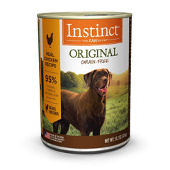 Instinct : face de la boîte au poulet montrant l'étiquette claire et la recette