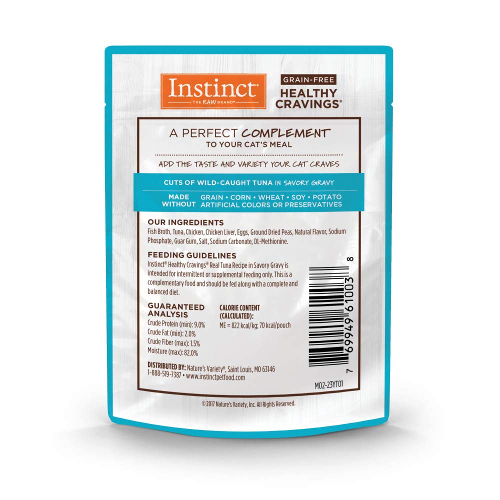 Instinct sachet ouvert avec morceaux de thon en sauce, apporte appétence