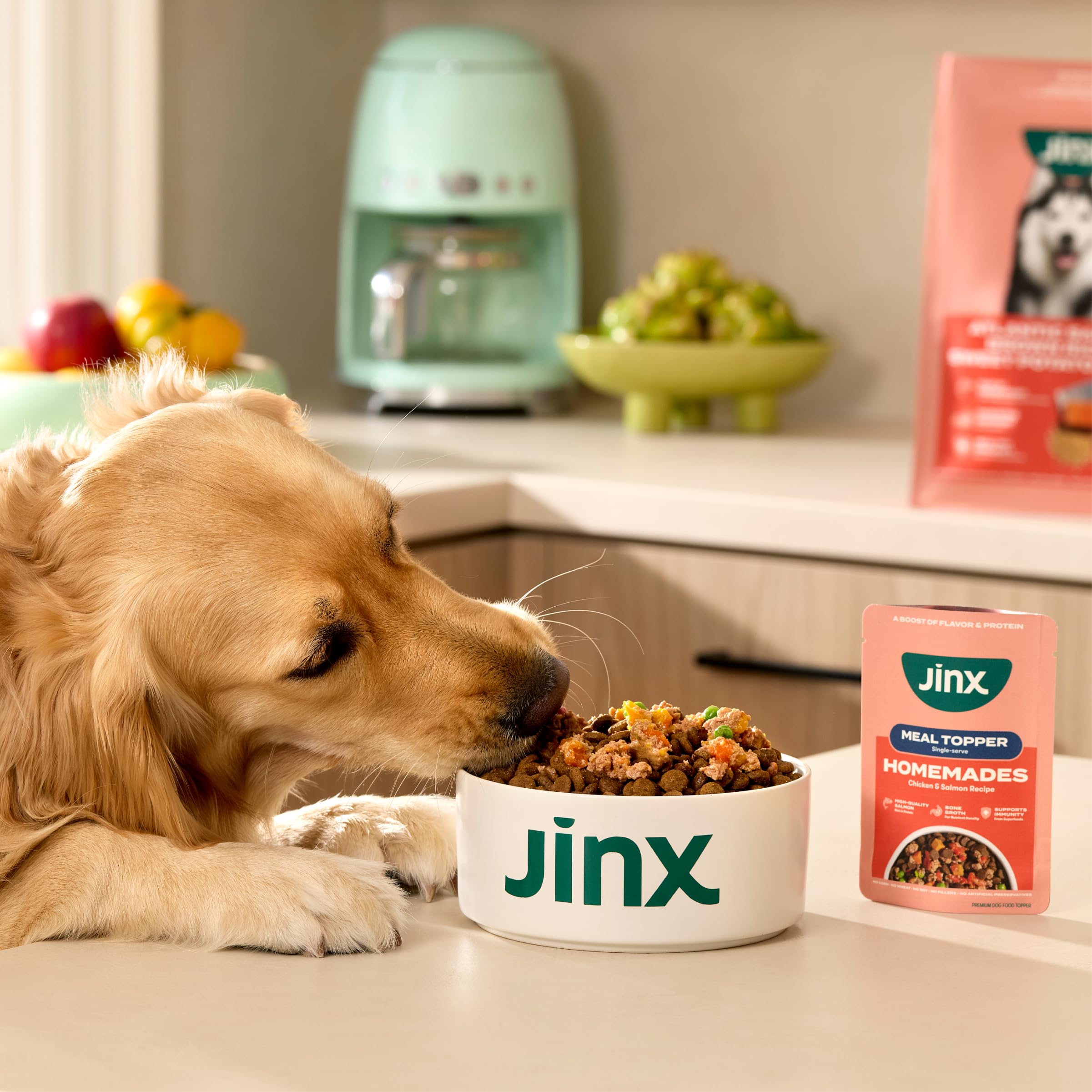 Jinx sachet ouvert sur croquettes améliorant saveur et appétit du chien