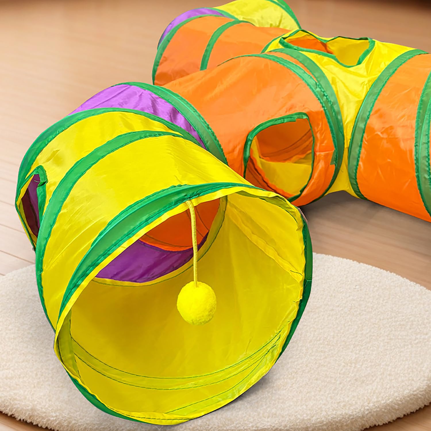 JoneRise comparaison d'échelle montrant dimensions adaptées pour chatons et petits chiens