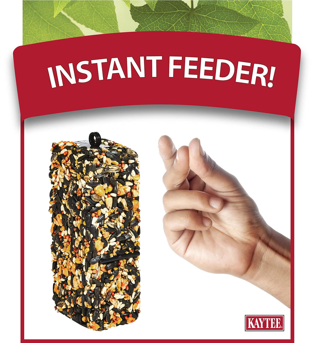 Kaytee oiseau picorant la barre apportant alimentation naturelle