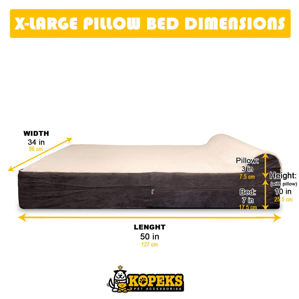 KOPEKS chien de grande race dormant confortablement sur le lit