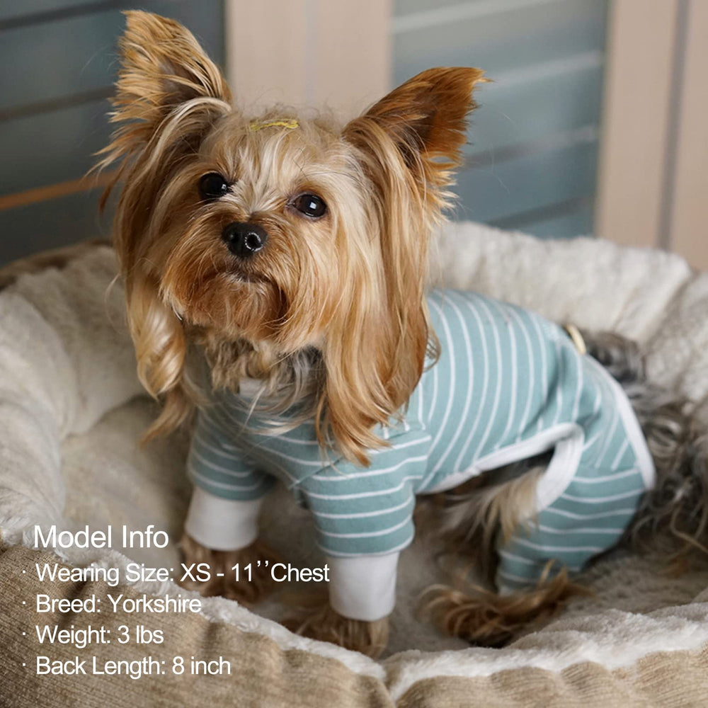 KYEESE pli du pyjama montrant texture et maintien de la forme