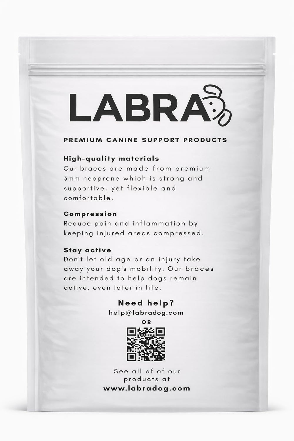 Labra attelle dans un intérieur lumineux illustrant confort et activité quotidienne