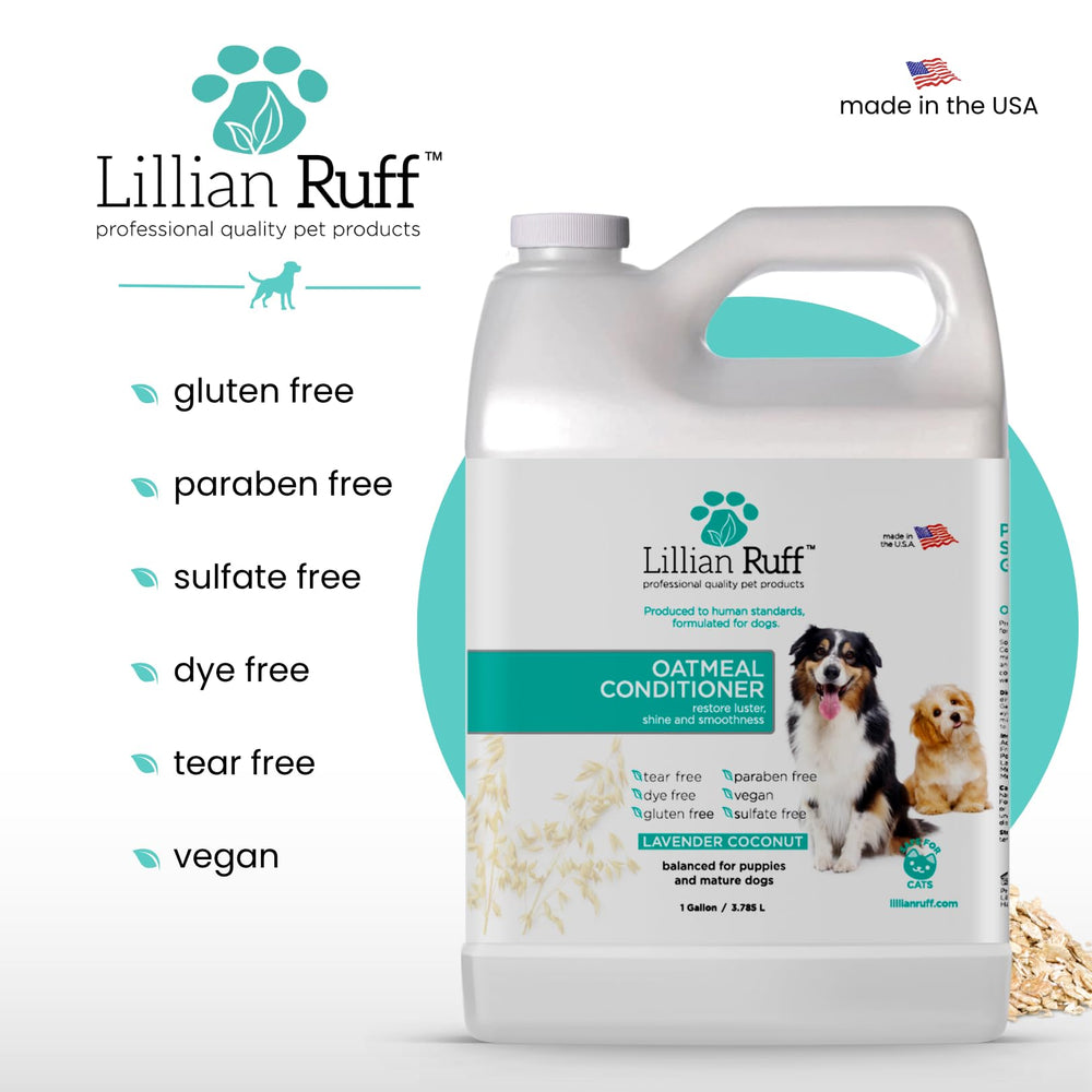Lillian Ruff comparaison taille gallon près d’un chien montrant économie