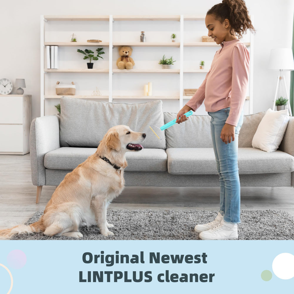 LINTPLUS scène de vie sur canapé pour éliminer poils et rafraîchir tissu