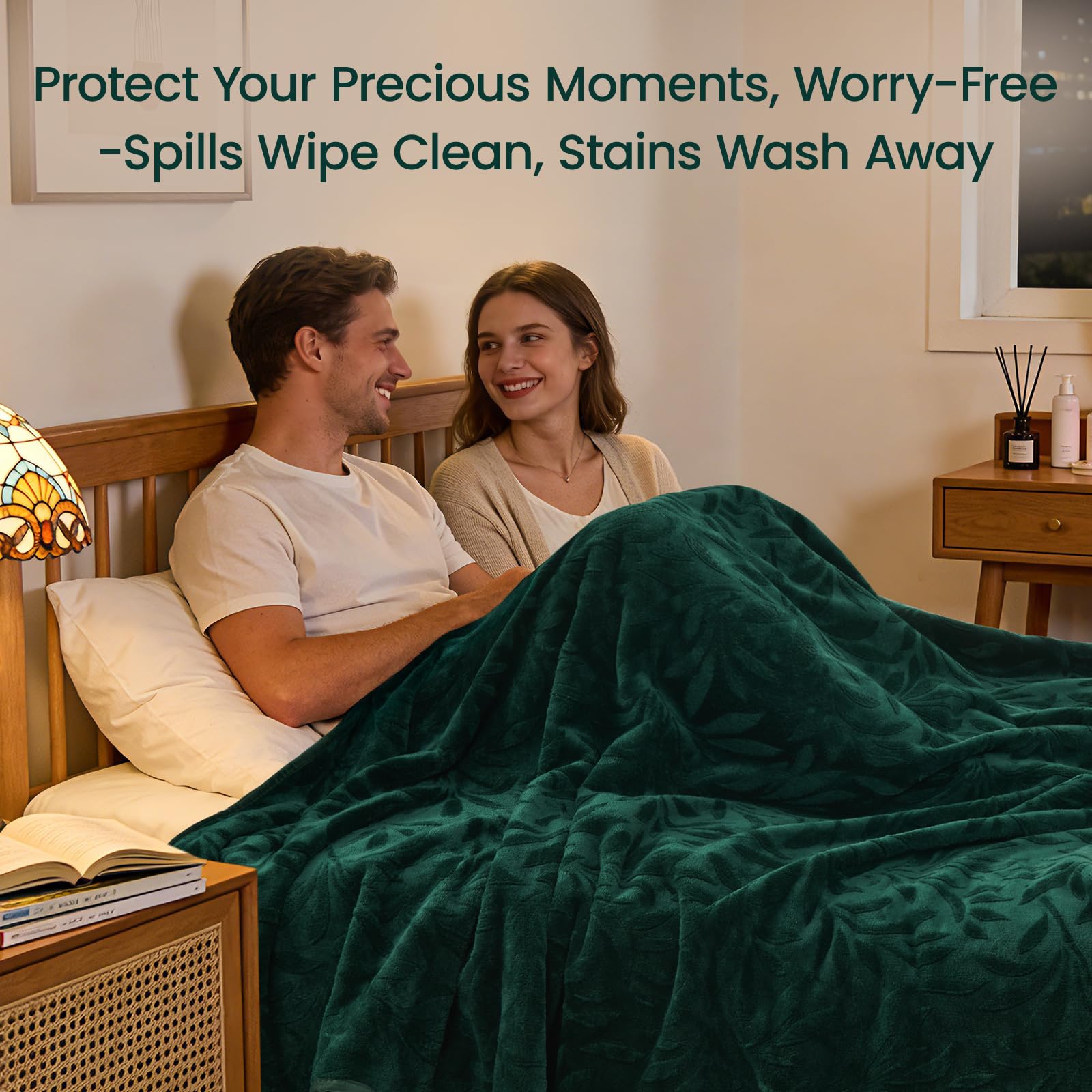 LOOBANI étalée sur lit queen, protège matelas et garde intimité