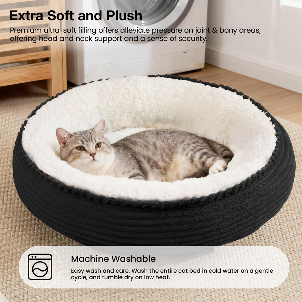 Love's cabin comparaison d'échelle 20in montrant taille adaptée petits animaux