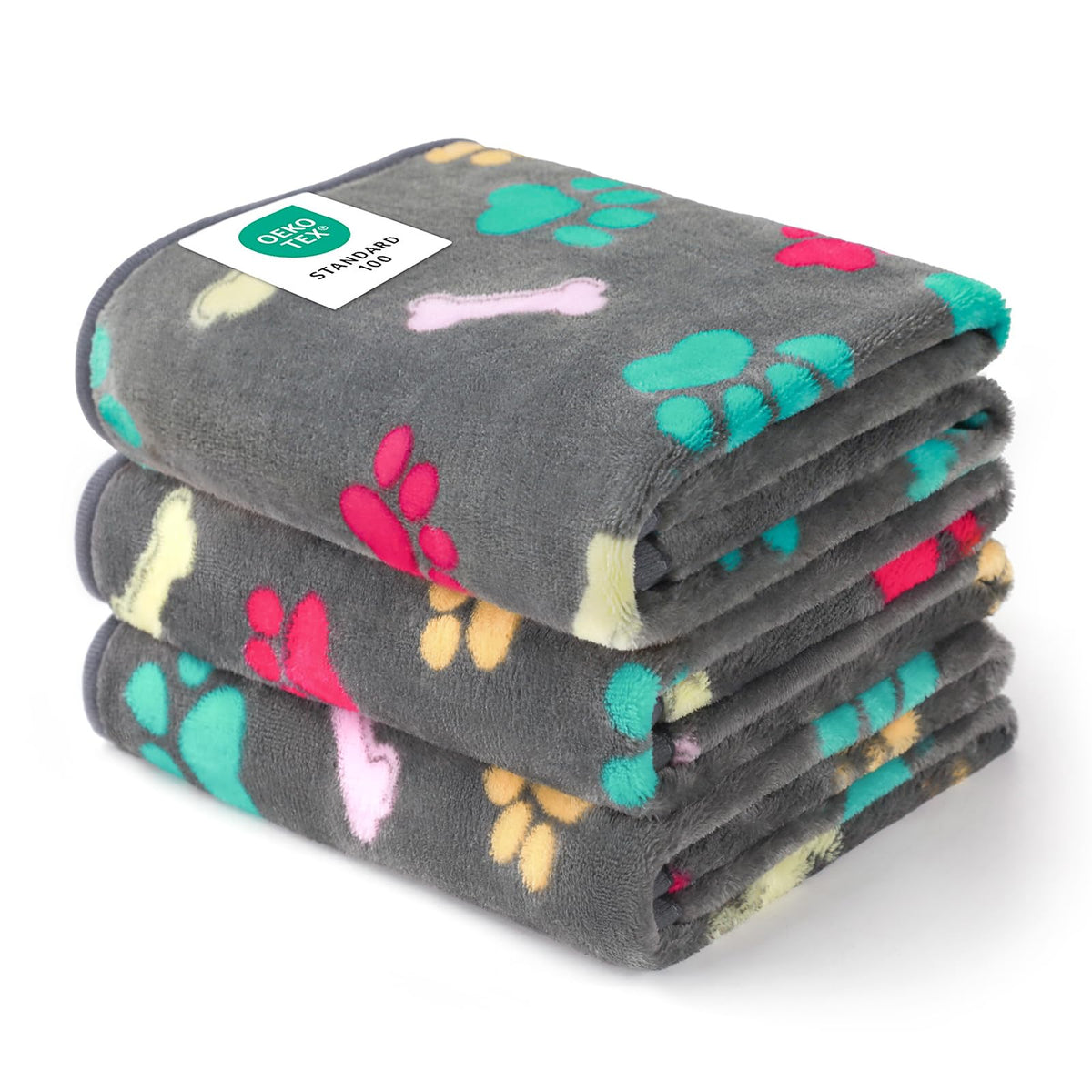 Luciphia pack de 3 plaids devant montrant la couleur grise et protection du mobilier