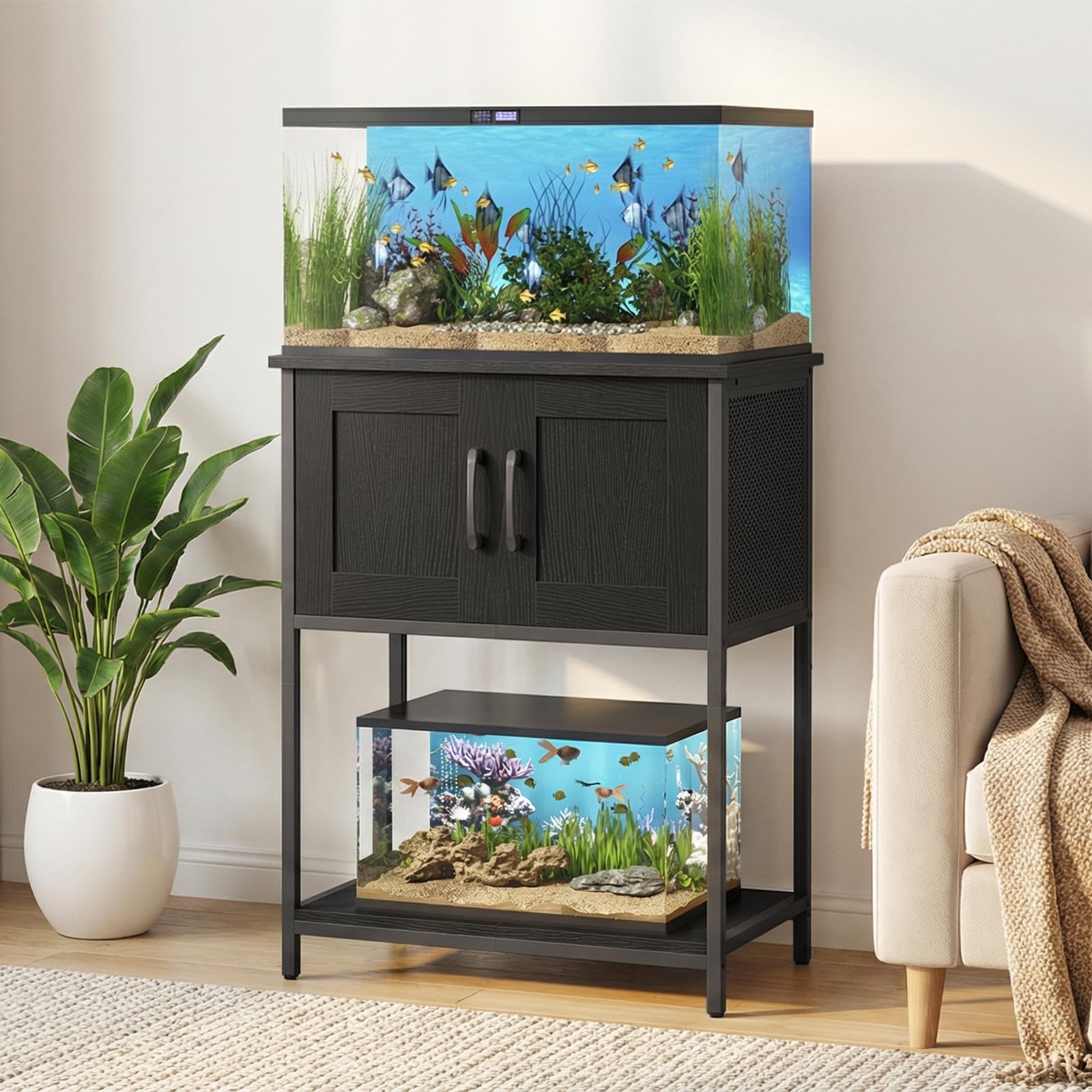MAHANCRIS étagère inférieure accueillant petit terrarium organisé