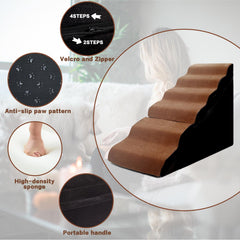 MALOROY petit chien montant l'escalier pour accéder au lit facilement