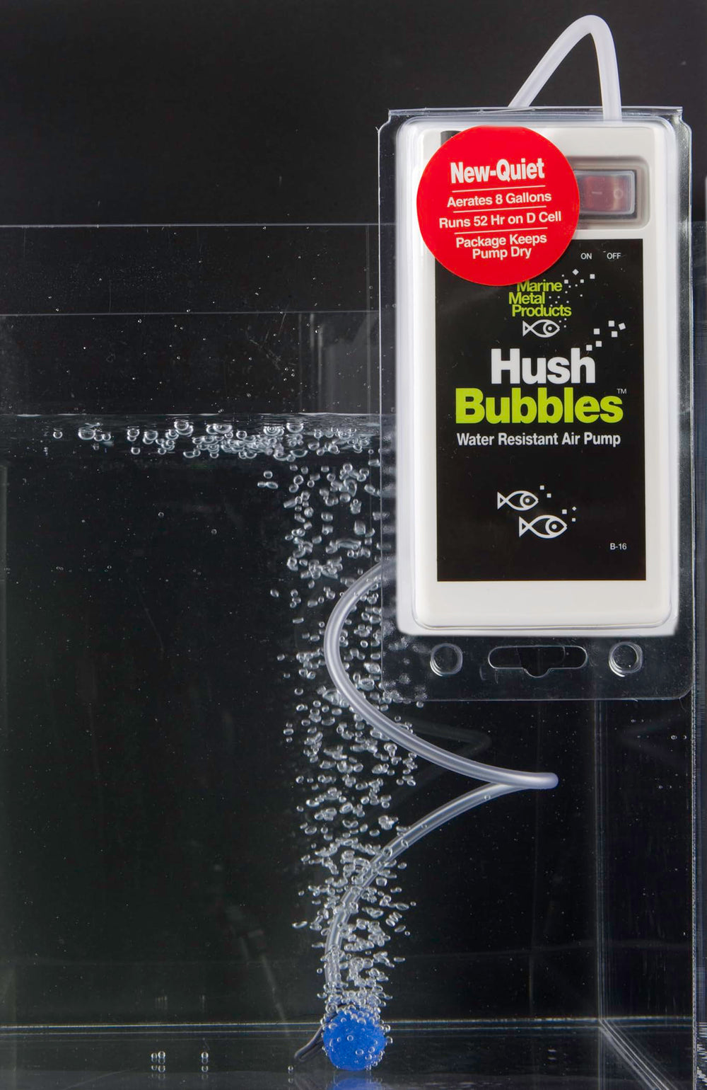 Marine Metal Hush Bubbles gros plan sur la pierre à air lestée et le tuyau pour diffusion efficace