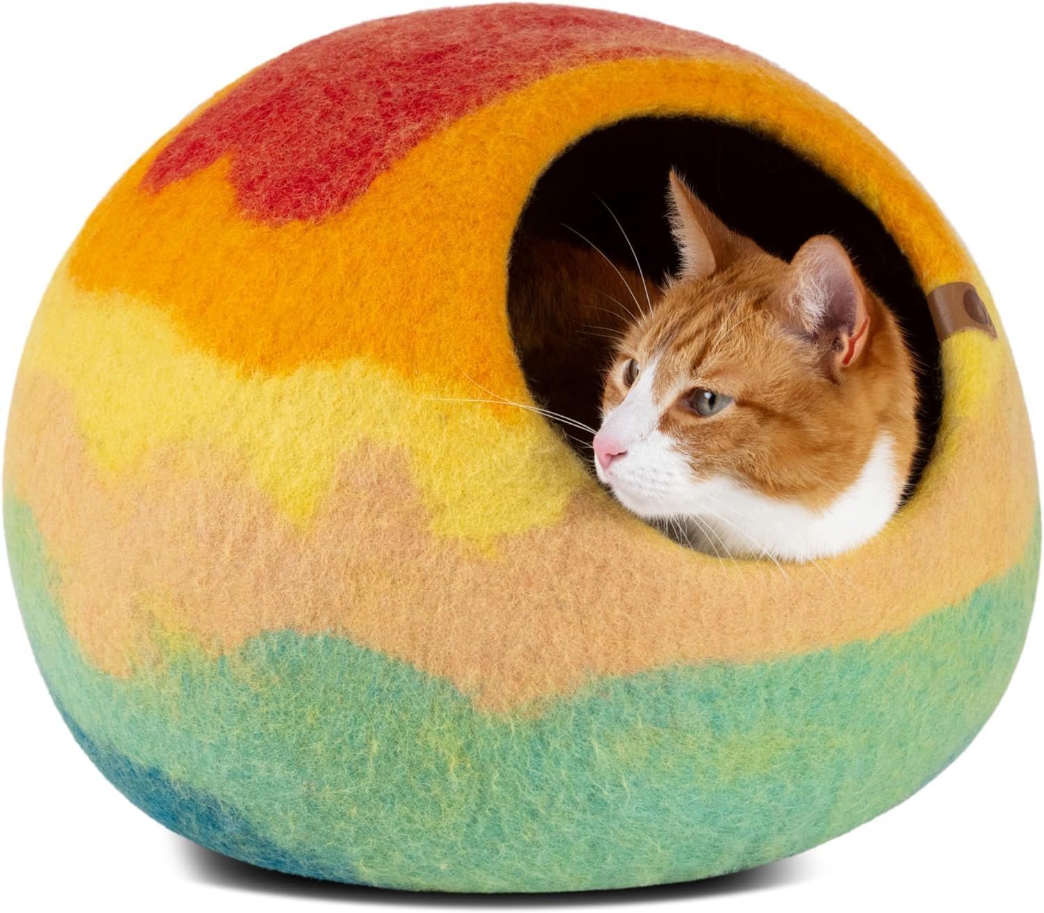 MEOWFIA vue avant de la Cat Cave, refuge discret et élégant