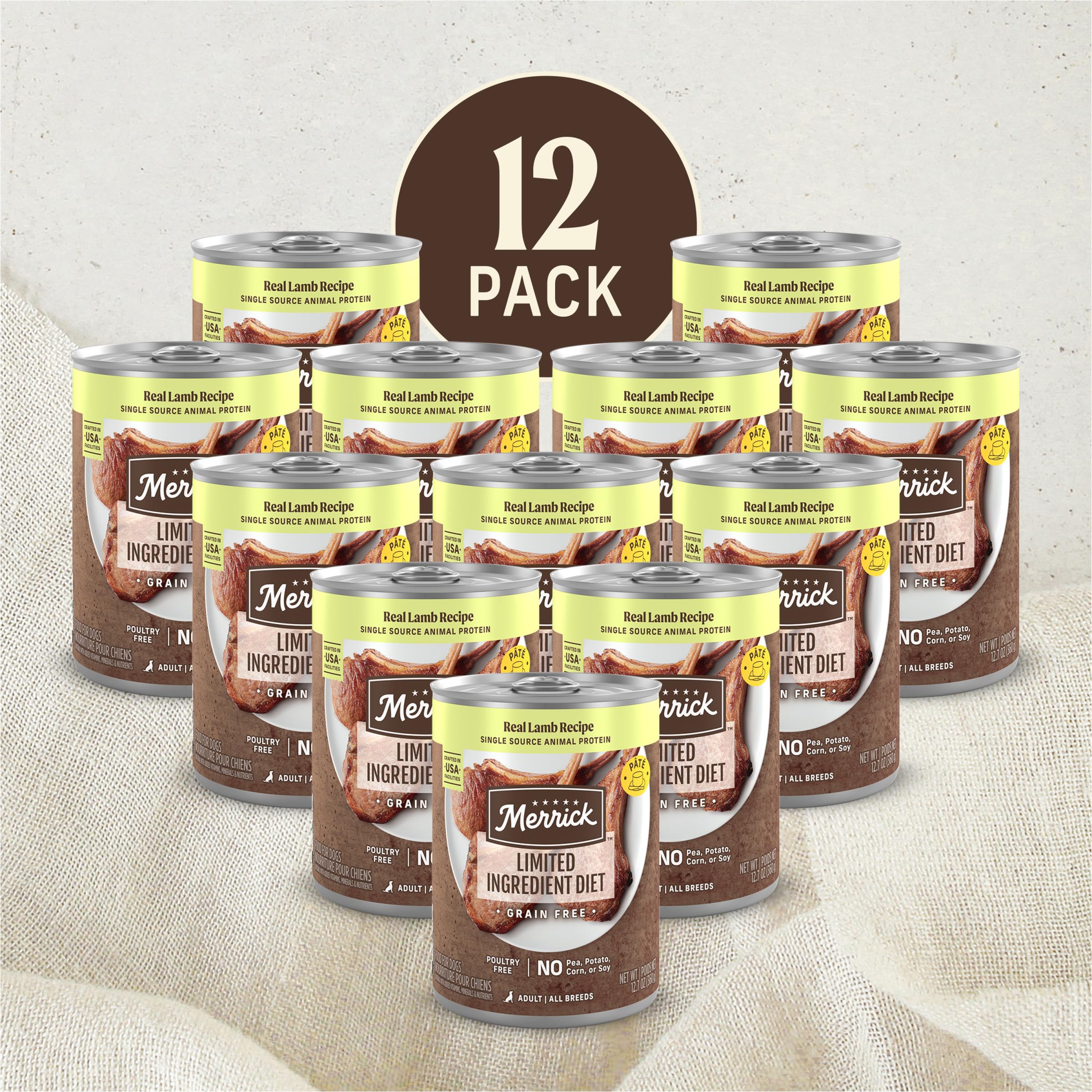 Merrick portion versée sur croquettes ajoutant saveur et humidité
