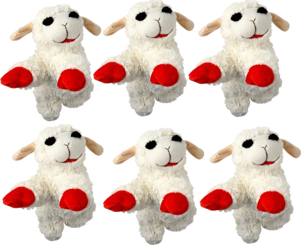 Multipet Lambchop gros plan face avant montrant la peluche douce et le couineur