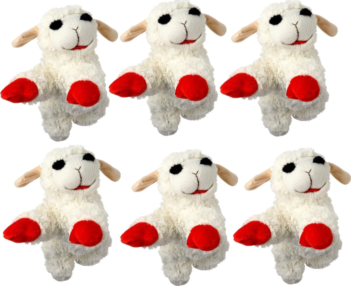 Multipet Lambchop gros plan face avant montrant la peluche douce et le couineur