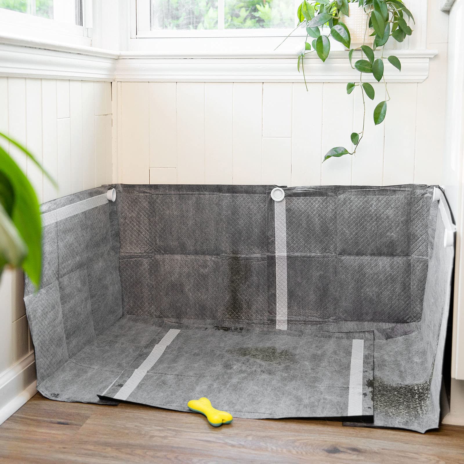 MYMOON HOME support posé sur carrelage montrant adaptabilité surface