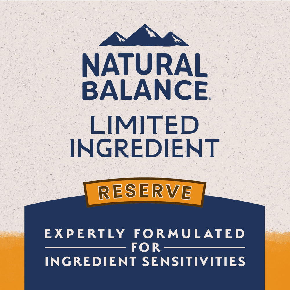 Natural Balance emballage ouvert révélant croquettes prêtes à servir