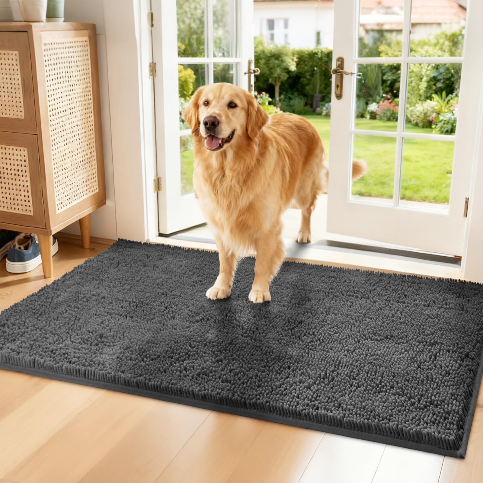 Naturei tapis face avant montrant surface absorbante et accueil propre