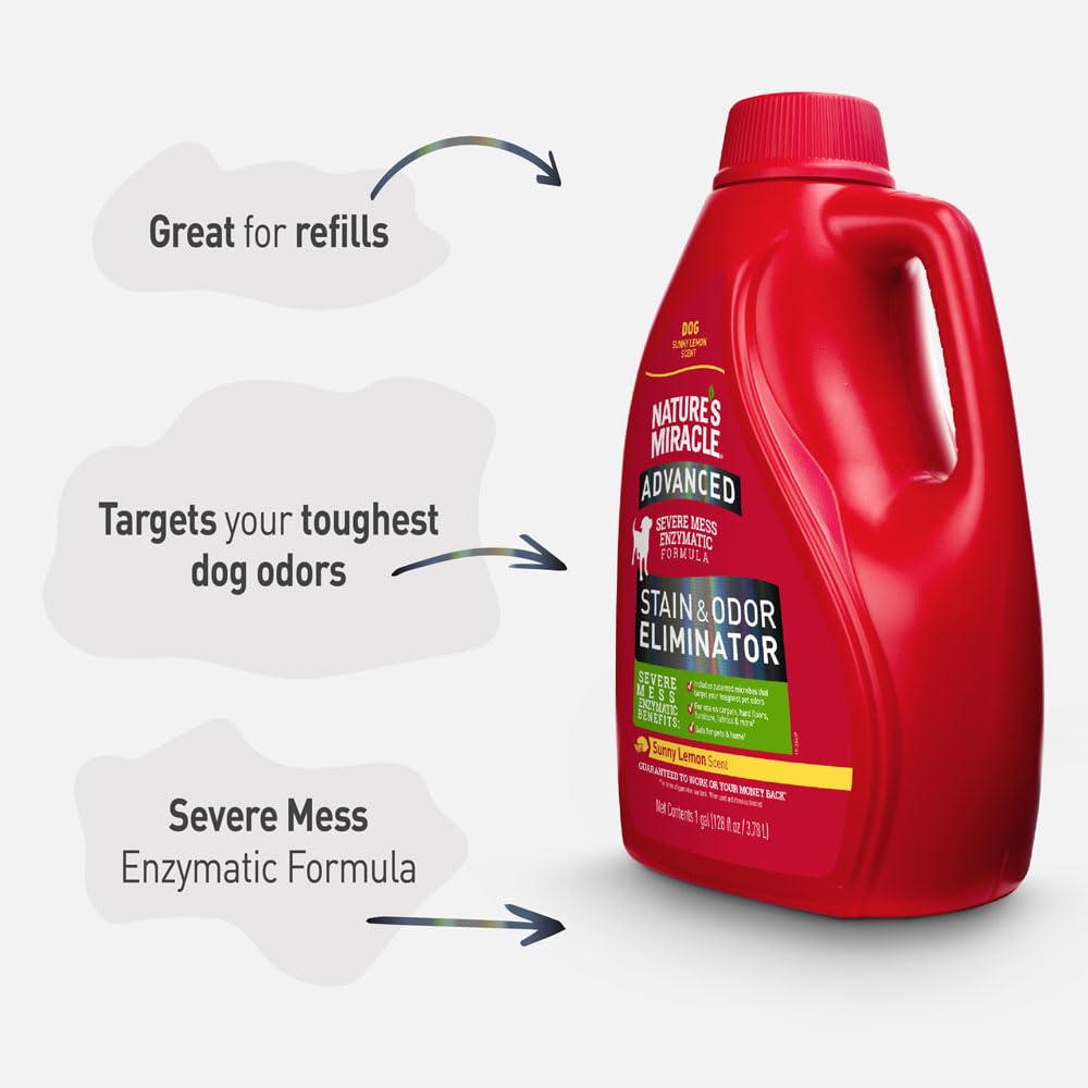 Zoom sur la buse du flacon Nature's Miracle prêt à pulvériser pour une application précise