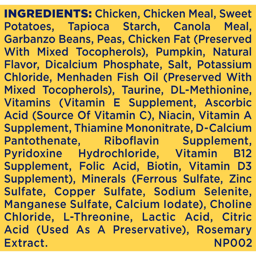 Nature's Recipe sac à l'échelle comparé à une main pour référence taille
