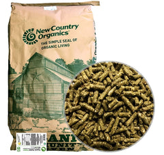 New Country Organics emballage avant montrant le sac de 25 lb et bénéfice qualité