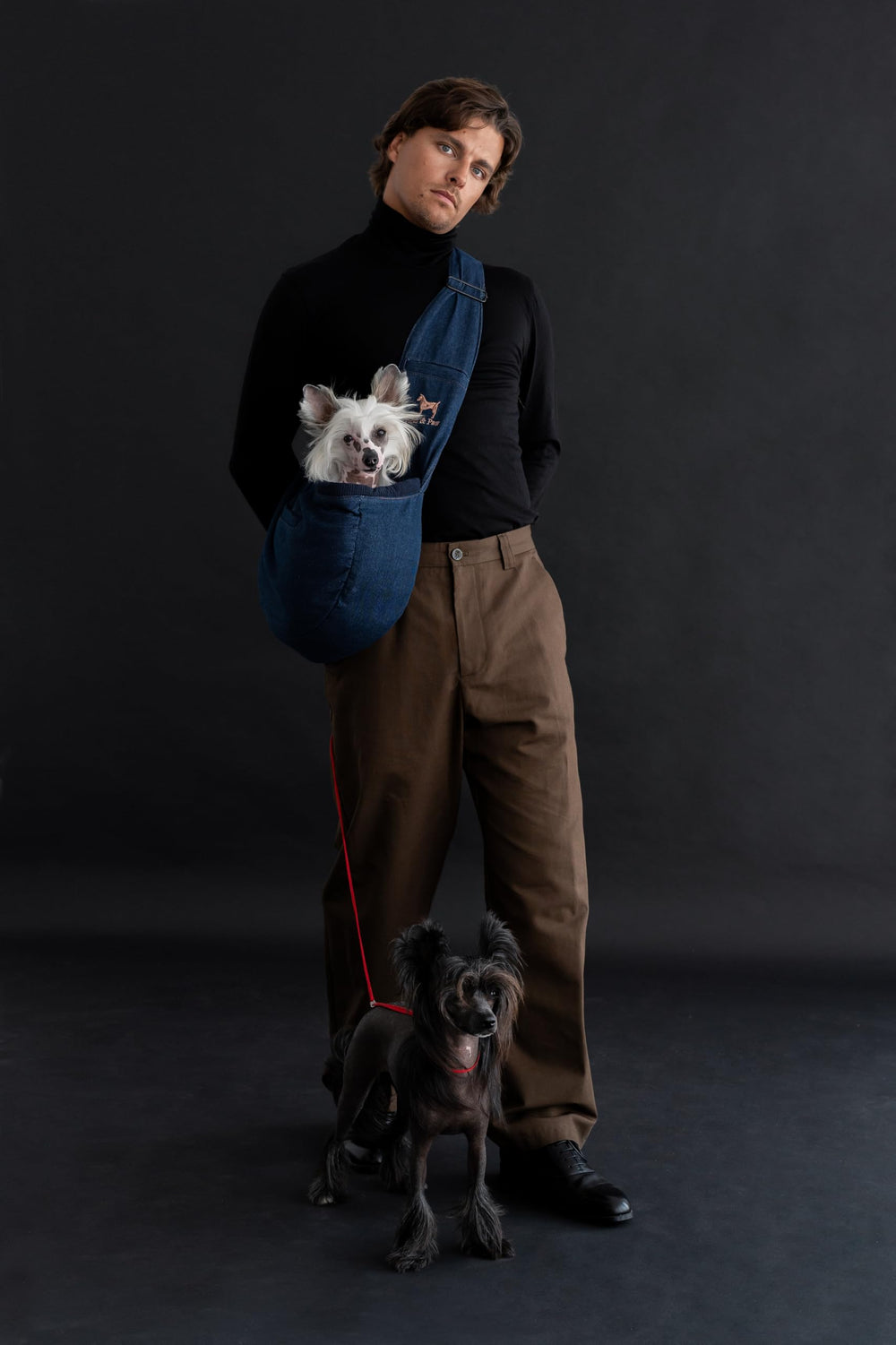 NOAH & PAW comparaison de taille avec une main, visualisation de la capacité du sling