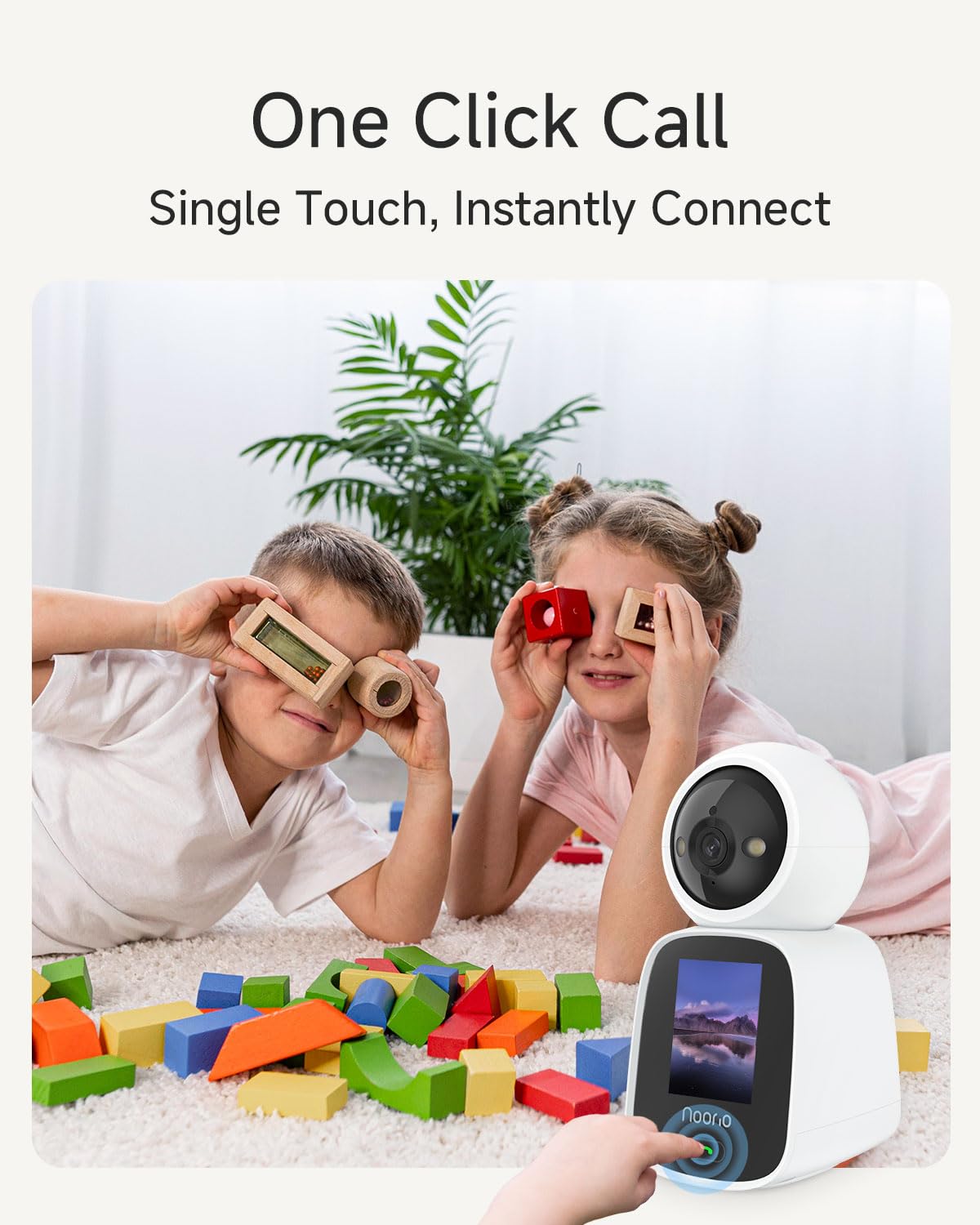 Noorio caméra en usage sur table montrant position stable et facilité d’accès