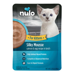 Nulo emballage avant en sachet montrant la recette saumon et œuf et bénéfice appétence