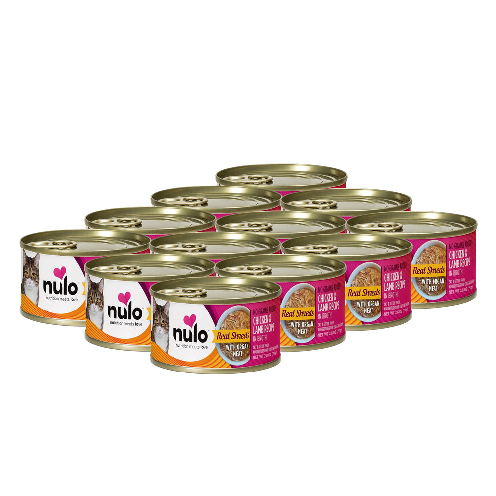 Nulo face de la boîte montrant la recette poulet et agneau et bénéfice appétence