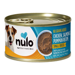 Nulo pâtée ouverte montrant la texture onctueuse et appétente pour petits chiens