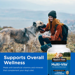 Nutri-Vet comprimé masticable gros plan, texture appétente et goût foie
