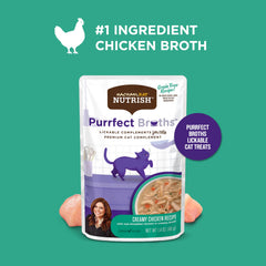 Nutrish versement sur croquettes ajoutant humidité et saveur