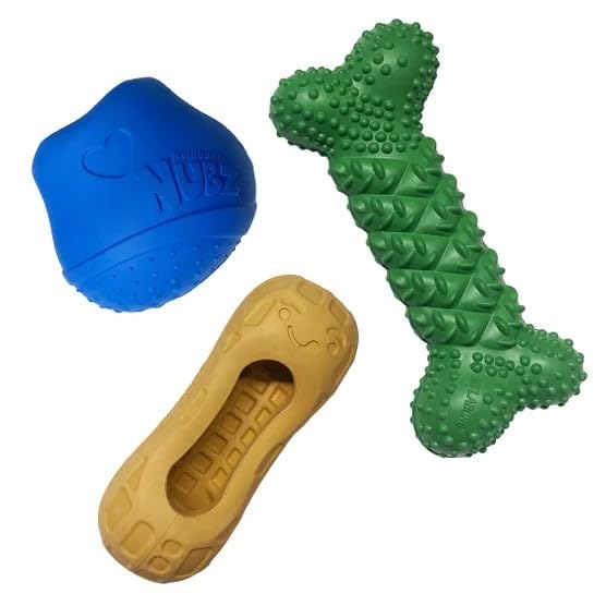 nylabone gros plan sur les nubs pour un brossage mécanique des dents