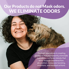 Produit Odorcide utilisé directement sur un animal pour éliminer les odeurs tenaces