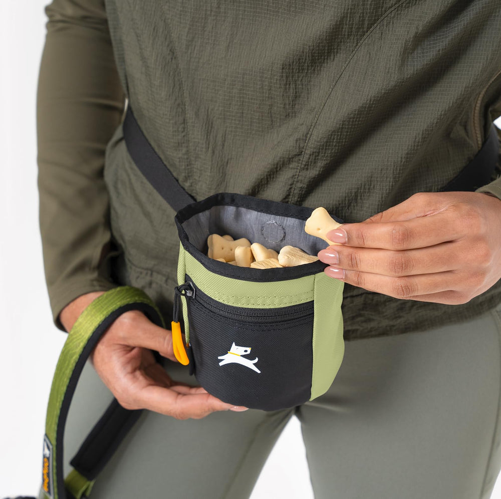 OllyDog tissu recyclé imperméable montrant durabilité et douceur