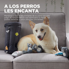 Outward Hound trois ratons laveurs en peluche montrant textures et couineurs