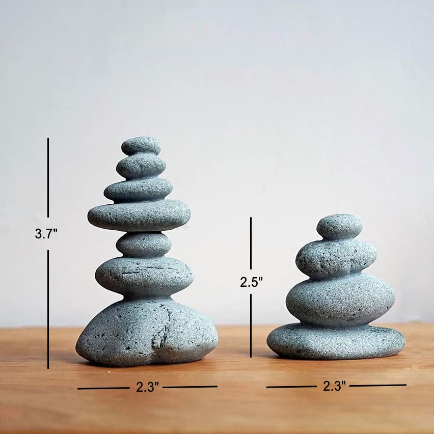 Décor jardin zen avec cairn OwMell créant atmosphère apaisante et naturelle