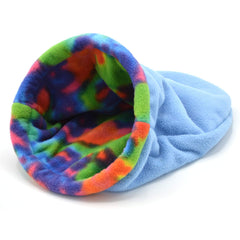 Oxbow Cozy Cave avec cobaye endormi favorisant relaxation