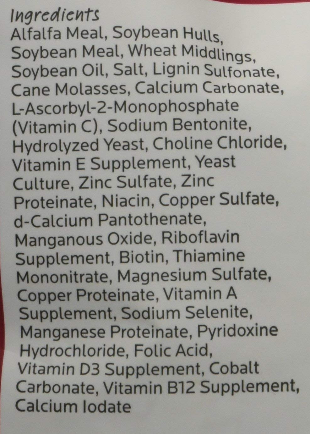 Oxbow étiquette lisible avec ingrédients et vitamines, transparence nutritionnelle