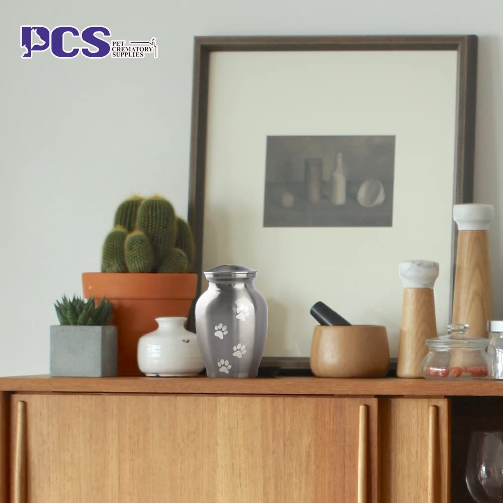PCS PET CREMATORY SUPPLIES urne en situation salon, présentation douce et respectueuse