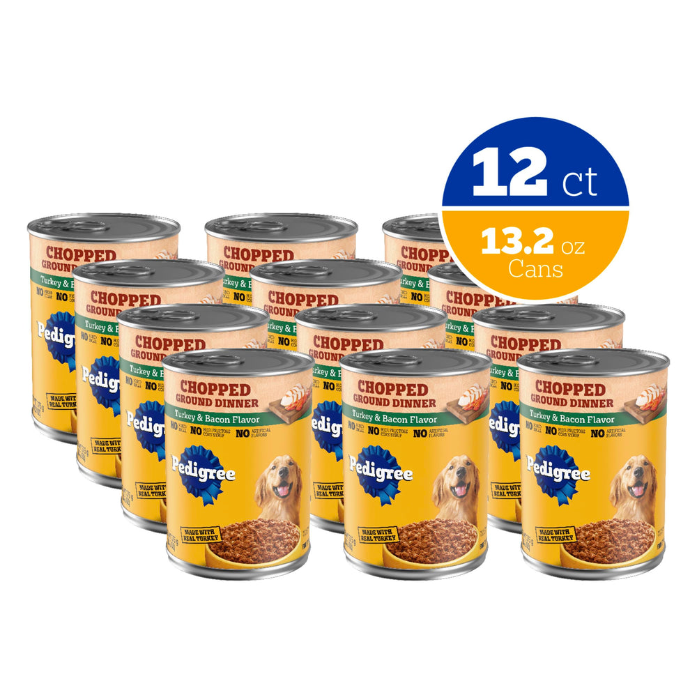 Pedigree gros plan sur la texture hachée et appétente pour chien