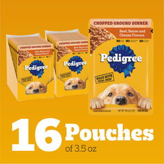 Pedigree versé sur croquettes pour améliorer goût et hydratation