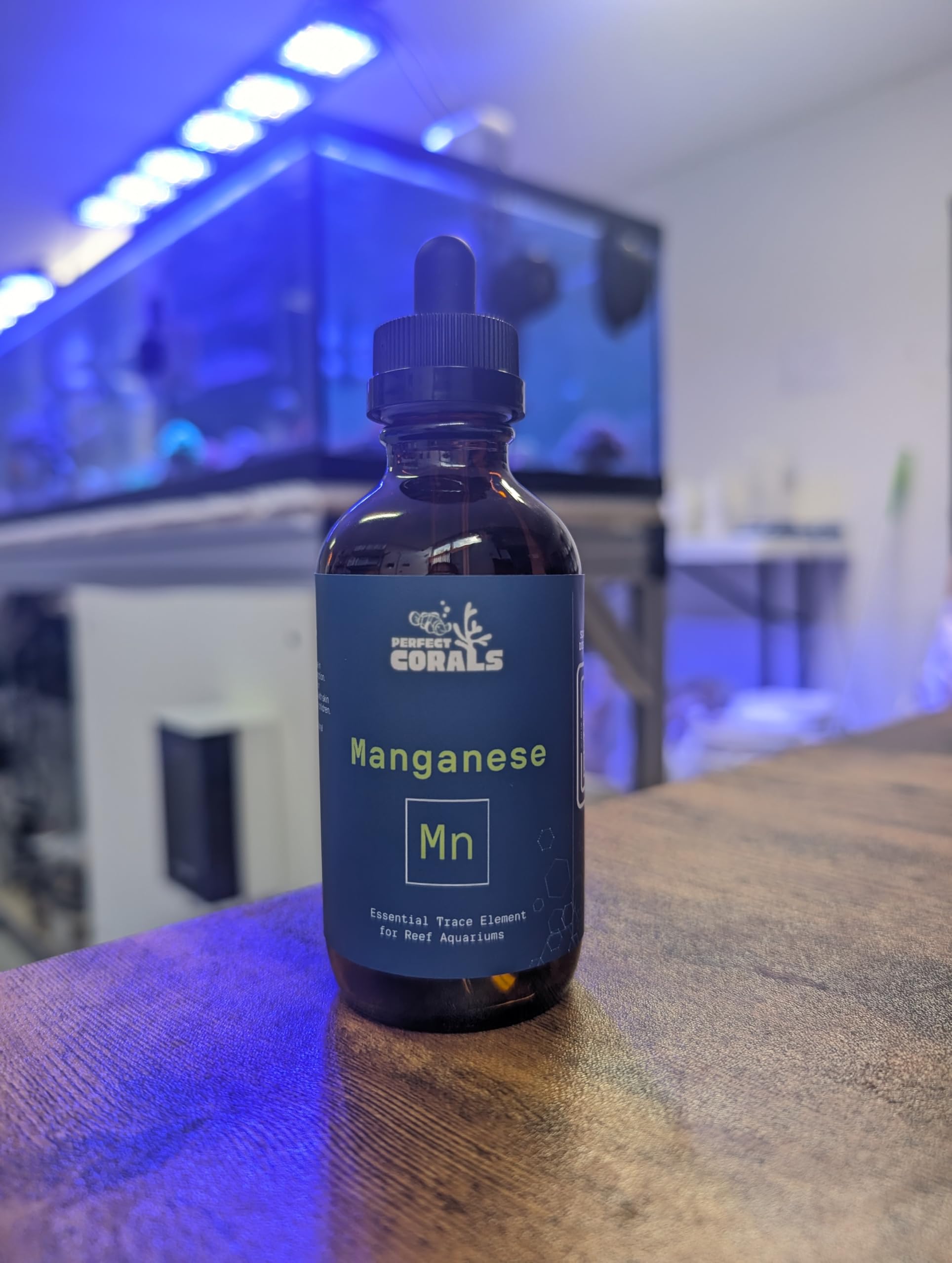 Perfect Corals gros plan sur le compte-gouttes gradué pour un dosage reproductible