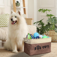 PET ARTIST panier rempli de jouets illustrant capacité de stockage ordonnée
