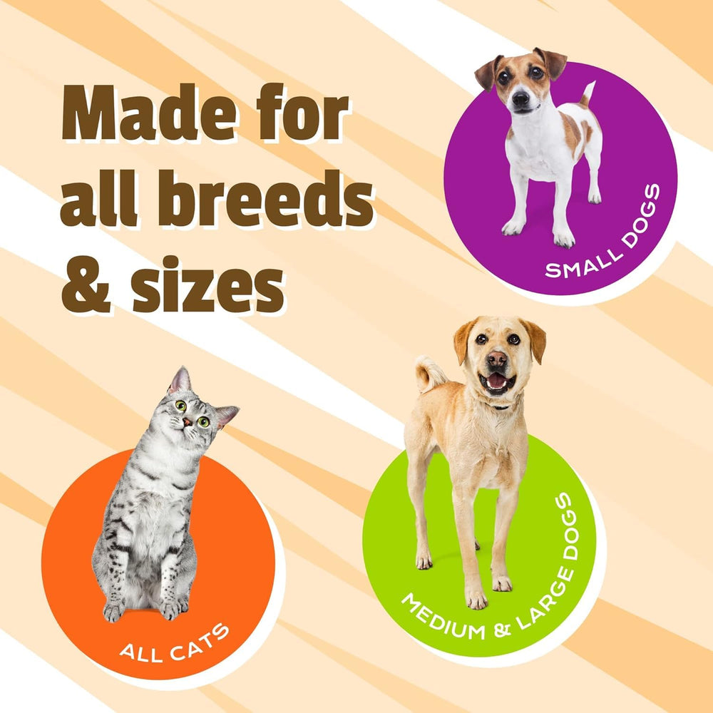 Pet Naturals mastic à côté d'une main pour indiquer taille et dosage facile